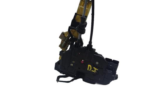 Front left lock HYUNDAI SANTA FÉ II (CM) 2.2 CRDi 4x4 | BP30317723C98