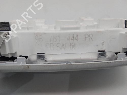 Interior roof light PEUGEOT 5008 II (MC_, MJ_, MR_, M4_) 1.6 BlueHDi 120 (MCBHZH, MCBHZW) | BP24977113I8