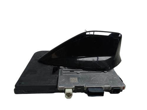 Used Antenna/Base PEUGEOT 308 III (FB_, FH_, FP_, F3_, FM_) PureTech 130 (FPHNSL, FPHNST) (131 hp) 30803056