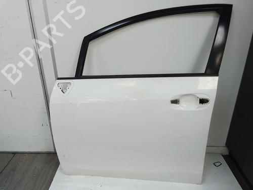 Left front door TOYOTA VERSO (_R2_) 1.8 (ZGR21_, ZGR21R) | BP29386530C2 