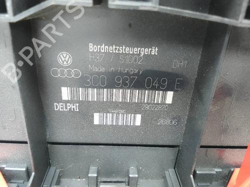Fuse box VW GOLF V (1K1) 1.9 TDI | BP22631473E1 