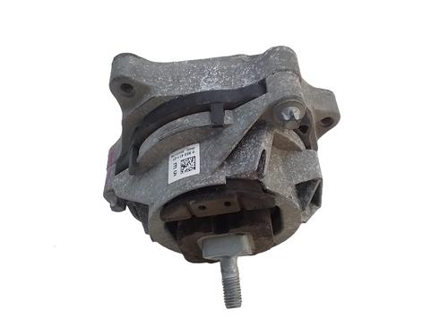 Used Engine mount BMW 4 Gran Coupe (F36) 420 d (190 hp) 30099098