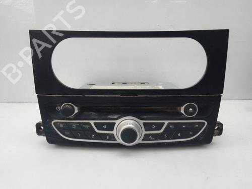 Used Radio Radio 23417219 23417219