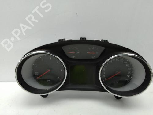 Used Instrument cluster OPEL ASTRA J GTC 1.6 CDTI (08) (110 hp) 22188619