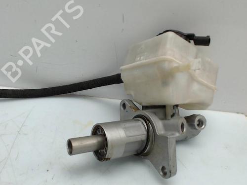 Used Brake fluid reservoir BMW X1 (E84) sDrive 18 d (143 hp) 23103409