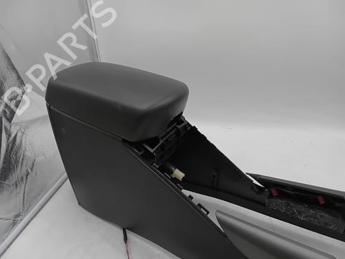 Mittelkonsole TOYOTA RAV 4 III (_A3_) 2.2 D (ALA35_) | BP29995271I22 