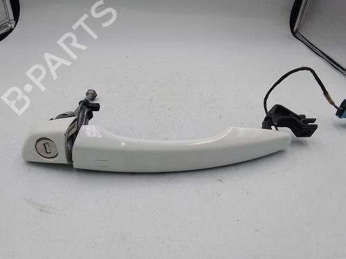 Used Front left exterior door handle CITROËN C4 CACTUS 1.2 THP 110 (110 hp) 29477229