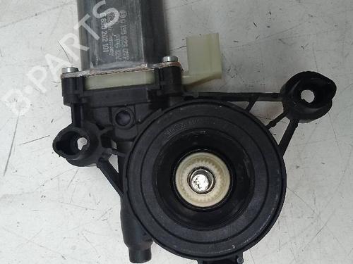 Right front window motor AUDI A3 Sportback (8YA, 8YF) 30 TDI | BP18585667E20 