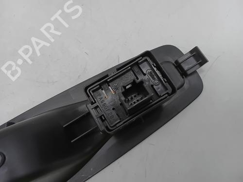 Right rear window switch RENAULT KADJAR (HA_, HL_) 1.3 TCe 140 (HLNB, HLN1) | BP29994857I28 