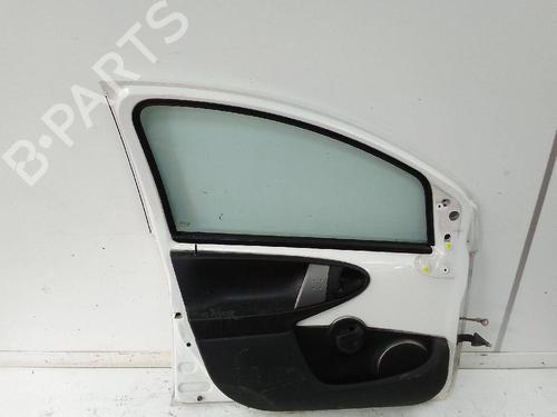Used Left front door TOYOTA AYGO (_B1_) 1.0 (KGB10_, KGB10R) (68 hp) 24628480