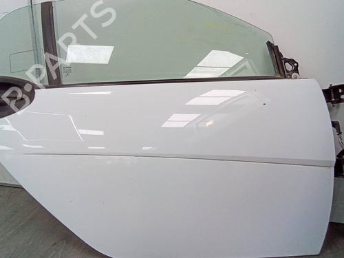 Used Right front door Right front door 19164233 19164233