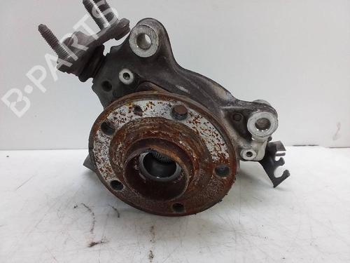 Used Left front steering knuckle SEAT LEON (5F1) [2012-2021]  18590682