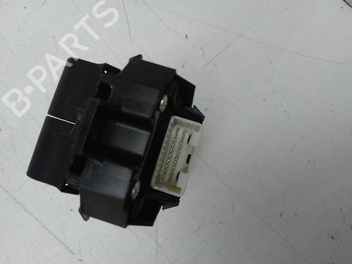 Used Switch TOYOTA C-HR (_X1_) 1.8 Hybrid (ZYX10_, ZYX11_, ZYX10R, ZYX11R) (122 hp) 18597772