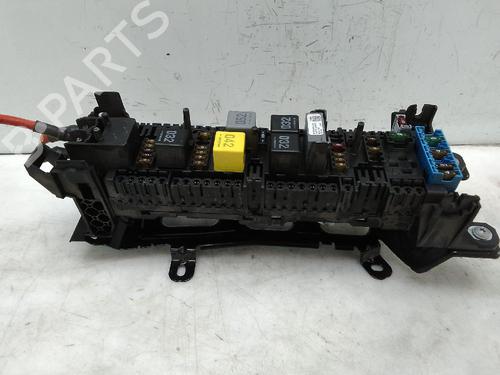 Used Fuse box MERCEDES-BENZ V-CLASS (W447) V 250 CDI / d (447.811, 447.813, 447.815) (190 hp) 27555529