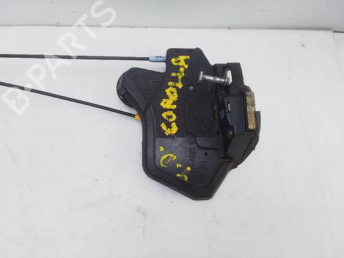 Used Front right lock TOYOTA COROLLA (_E12_) 1.4 VVT-i (ZZE120_, ZZE120R) (97 hp) 18597370