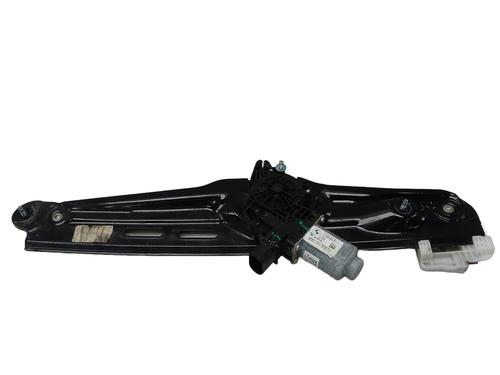 BP23207369C24 main image
