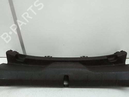 Used Boot lining Boot lining VOLVO C30 (533) D2 (115 hp) 19776685 19776685
