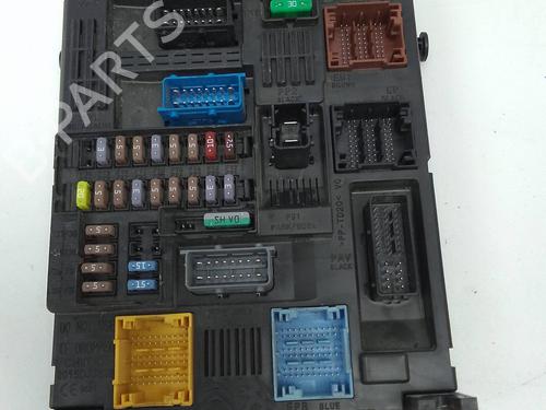 Used Fuse box Fuse box 24170316 24170316