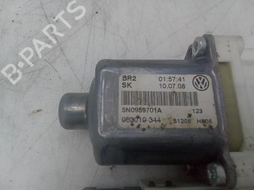 Left front window motor VW TIGUAN (5N_) 2.0 TDI 4motion | BP18578401E21 