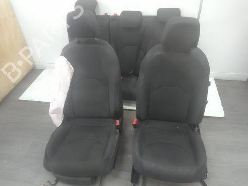 Used Seats set Seats set 28150627 28150627