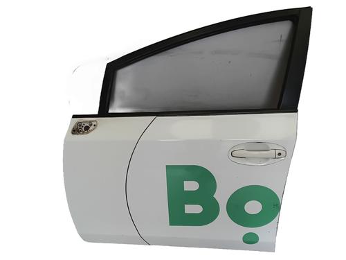 Used Left front door Left front door TOYOTA PRIUS PLUS (_W4_) 1.8 Hybrid (ZVW40W, ZVW41W) (136 hp) 33266164 33266164