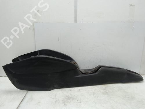 Used Middle console AUDI A1 Sportback (8XA, 8XF) 1.6 TDI (115 hp) 25836001