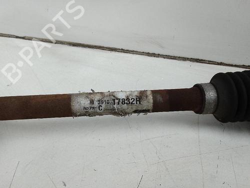 Used Left front driveshaft DACIA SANDERO II [2012-2025]  18737496