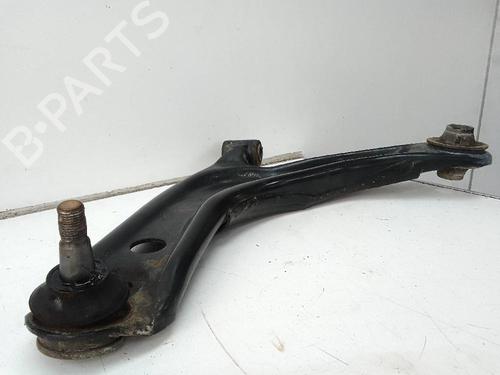 Used Left front suspension arm TOYOTA YARIS (_P13_) 1.5 (NSP131_) (112 hp) 18596115