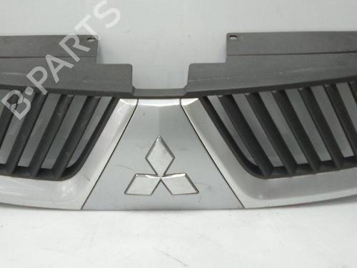 Used Grille MITSUBISHI OUTLANDER II (CW_W) 2.0 DI-D (CW8W) (140 hp) 24443494