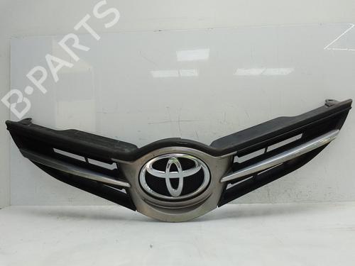 Grill TOYOTA AURIS Estate (_E18_) 1.6 (ZRE185_) (132 hp) 29420669