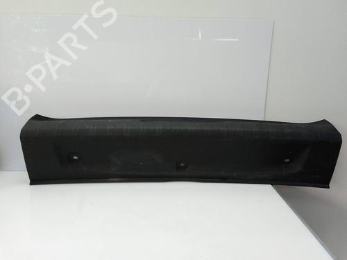 Used Tailgate trim Tailgate trim PEUGEOT 308 II (LB_, LP_, LW_, LH_, L3_) 1.2 VTi 72 (82 hp) 20694294 20694294