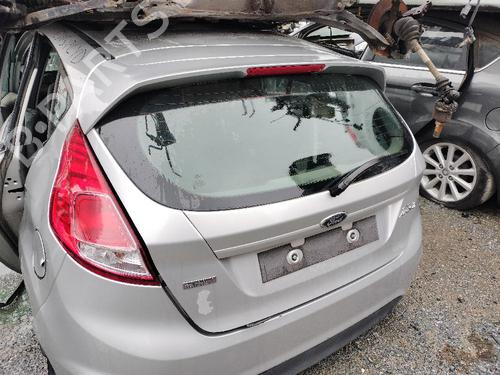 Bakluke CC/Kombi-Kupé FORD FIESTA VI (CB1, CCN) 1.4 TDCi (68 hp) 18595112