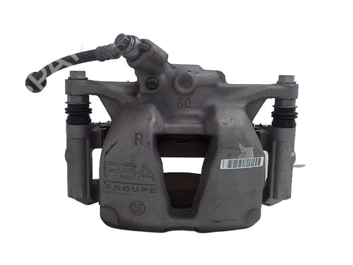 Used Right front brake caliper PEUGEOT 5008 II (MC_, MJ_, MR_, M4_) 1.2 THP (MRHNYH, MRHNYW, MRHNSJ, MRHNSU, MRHNSM) (131 hp) 30677544