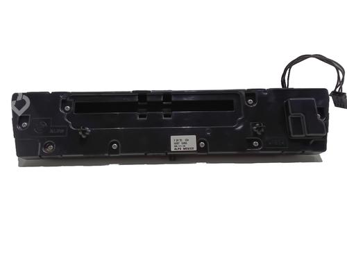 Switch BMW X4 (F26) xDrive 20 d | BP36033445I30 - Image 4