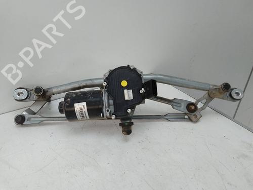Used Front wiper motor FIAT 500L (351_, 352_) 1.3 D Multijet (199.LYM11, 199.LYM1A) (95 hp) 28149231