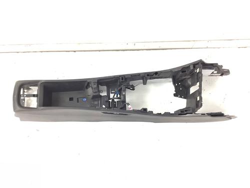 Used Middle console Middle console BMW X2 (F39) sDrive 18 d (150 hp) 18580351 18580351