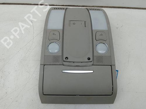 interior-roof-light-audi-q7-4lb-4f0951177-2006-2007-2008-2009-2010-2011-2012-2013-2014-2015-2016-19505823 main image