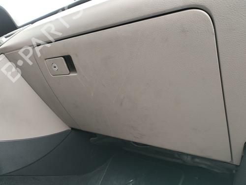 Used Glove box Glove box VW PASSAT B6 Variant (3C5) 2.0 TDI 16V (140 hp) 32772585 32772585