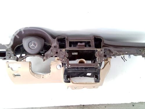 Used Dashboard Dashboard MERCEDES-BENZ GLE (W166) 250 d 4-matic (166.004) (204 hp) 18578130 18578130