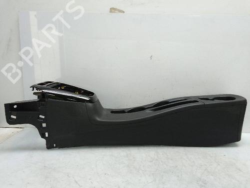 Used Middle console OPEL CORSA F (P2JO) 1.2 (68) (101 hp) 25435220