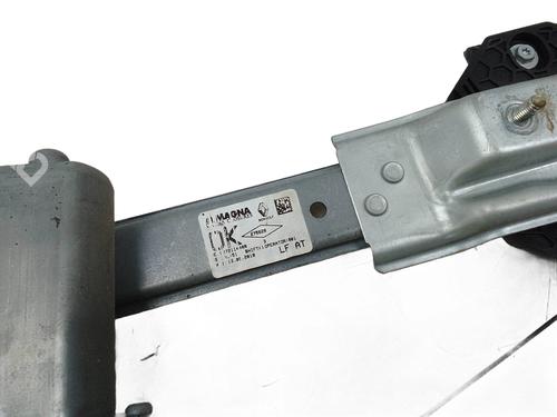 Front left window mechanism DACIA SANDERO II TCe 90 (B8M1, B8MA, B8AC) | BP18736790C22 - Image 4