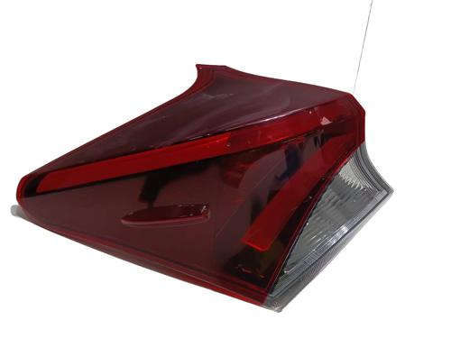 Fanale posteriore sinistro Fanale posteriore sinistro TOYOTA AURIS (_E18_) 1.8 Hybrid (ZWE186_, ZWE186R) (136 hp) 34422218 34422218