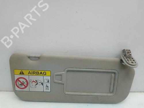 hjre-solskrm-kia-stonic-yb-2017-23127388 main image