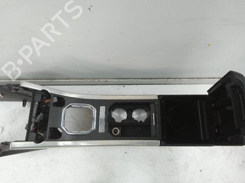 Used Middle console LAND ROVER RANGE ROVER EVOQUE (L538) 2.2 D (150 hp) 20671583