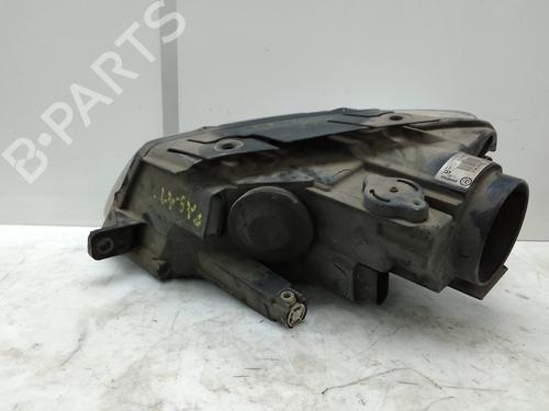 Right headlight VW PASSAT B6 (3C2) 1.6 TDI | BP26054668C29
