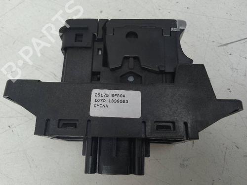 Used Switch NISSAN QASHQAI II SUV (J11, J11_) [2013-2025]  19658970