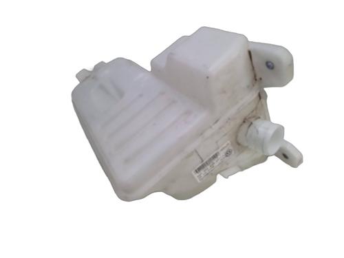 Windscreen washer tank AUDI A3 (8V1, 8VK) 1.6 TDI | BP18576001C113 