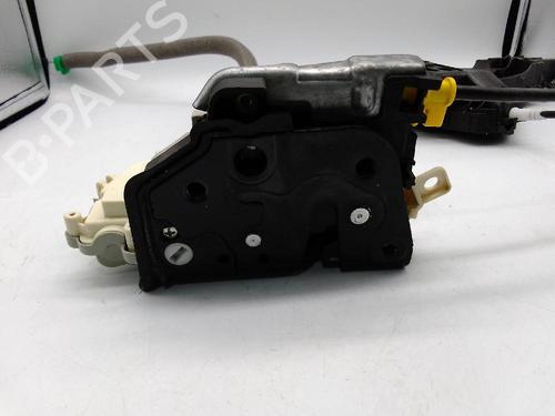 Used Rear right lock AUDI Q3 (8UB, 8UG) 2.0 TDI quattro (150 hp) 26157760