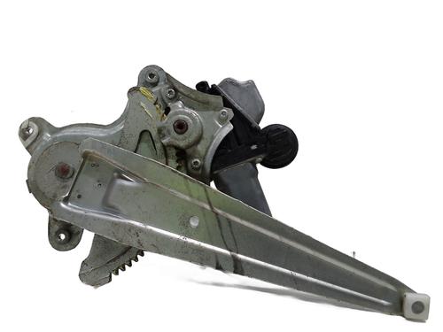 Rudehejsemekanisme venstre bagtil LEXUS IS II (_E2_) 200d (ALE20_, ALE20R) (150 hp) 32020850