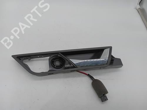 Used Front right interior door handle SKODA FABIA III (NJ3) 1.0 (75 hp) 28840535